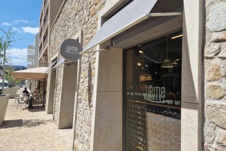 Ako moderná technológia zjednodušuje nákupy v Yeme