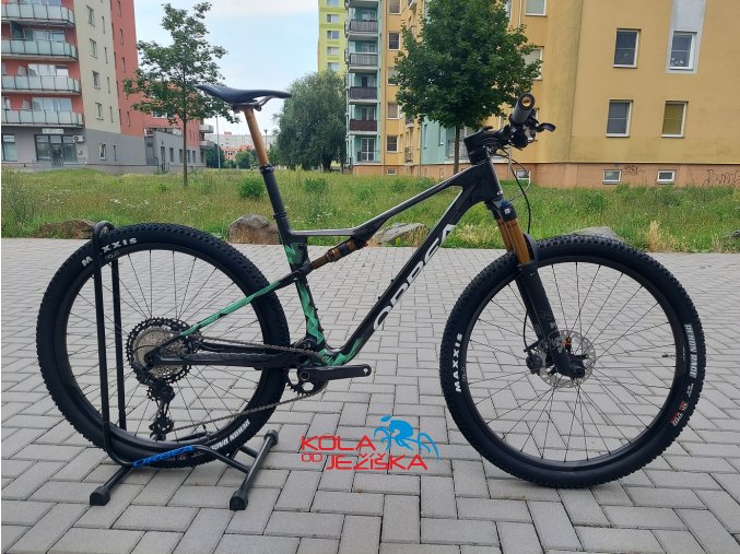 Horské celoodpružené kolo Orbea OIZ M-PRO 2024 MyO