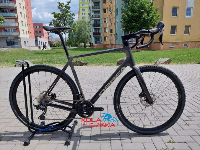 Gravel kolo Orbea Terra M30 Team MyO 2024 Galactic Rainbow