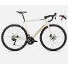 Silniční kolo Orbea Orca M30 2024 Ivory White/Burgundy/Vulcano