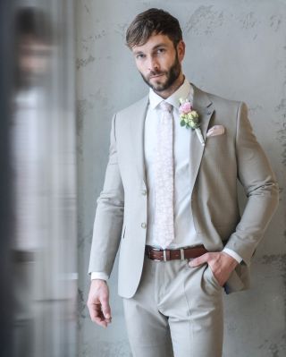 Výjimečný den si zaslouží výjimečný svatební oblek. Vyberte si ten pravý pro svůj velký den. 🤵 #wedding #weddingsuit...