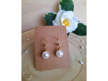 nausnice_perlicky_bile_mechanicke_zapinani_zlate