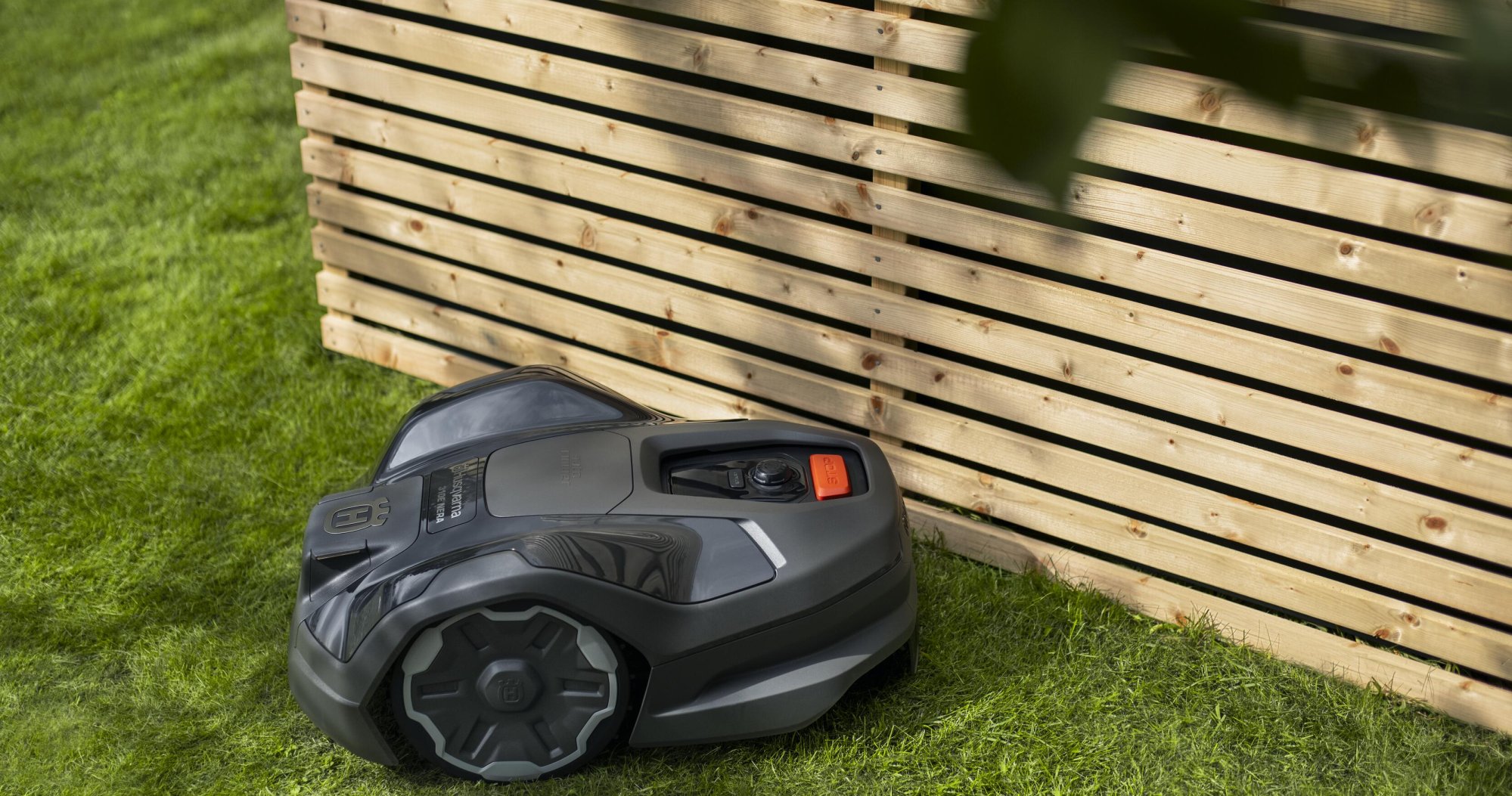 Robotické sekačky Husqvarna: perfektní trávník bez práce
