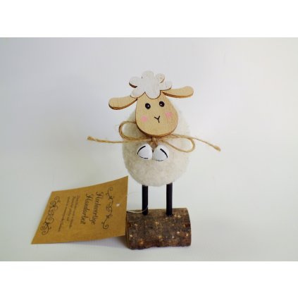 Ovečka s rolničkami - stojící