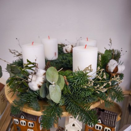 Adventní věnec var.6