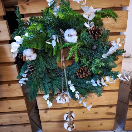 Zimní věnec - "rozcuch s bavlníkem"