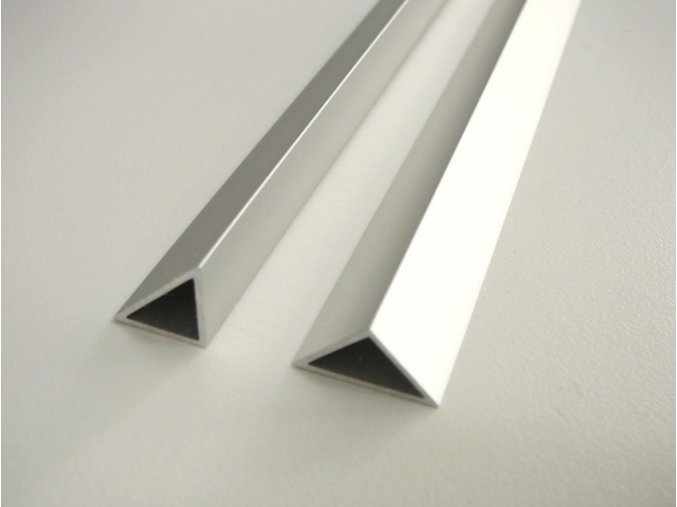 Hliníkový nástěnný profil pro LED pásky triangel (Vyberte variantu a délku Délka 2m)