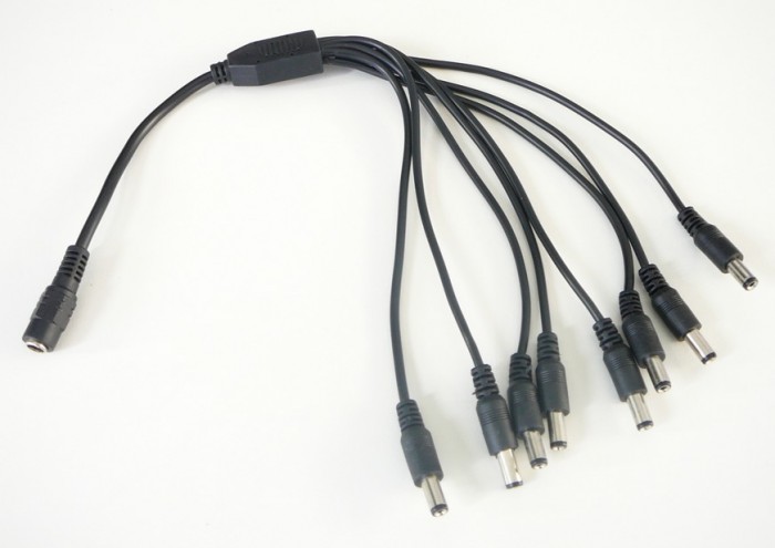 T-LED DC rozbočovač Vyberte počet výstupů: 2 výstupy 11223