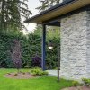 Hnědá zahradní lampa Almada pro žárovku E27 103cm