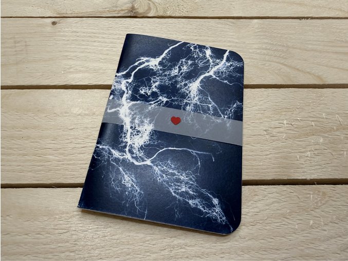 Ručně vyrobený ART sešit Kamila Havlíková - "Chomáčkový" Kyanotyp