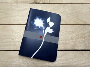 Ručně vyrobený ART sešit Kamila Havlíková - "Květinový" Kyanotyp