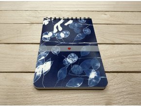 Ručně vyrobený ART blok A5 -  Kamila Havlíková - "Měsíčnicový" Kyanotyp