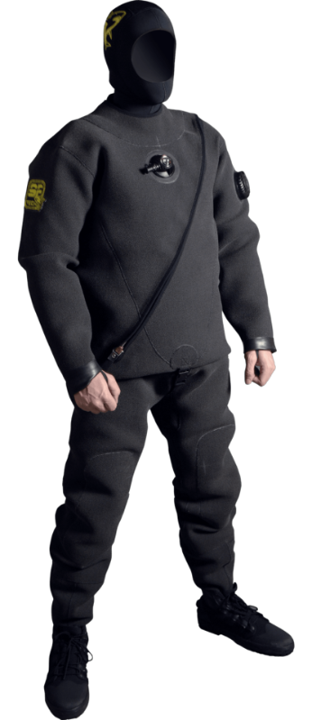 Detailné zobrazenie umiestnenia napúšťacieho ventilu na hrudi a zosilnených panelov v oblasti nôh pre ochranu proti mechanickému poškodeniu.