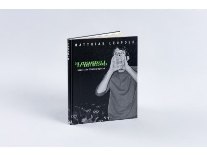 Die vergangenheit hat erst begonen