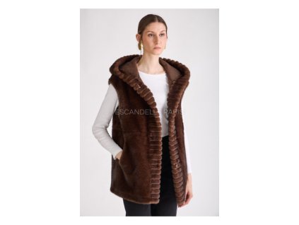 p250899 whatsapp image 2025 08 06 at 094405 370 600 241575