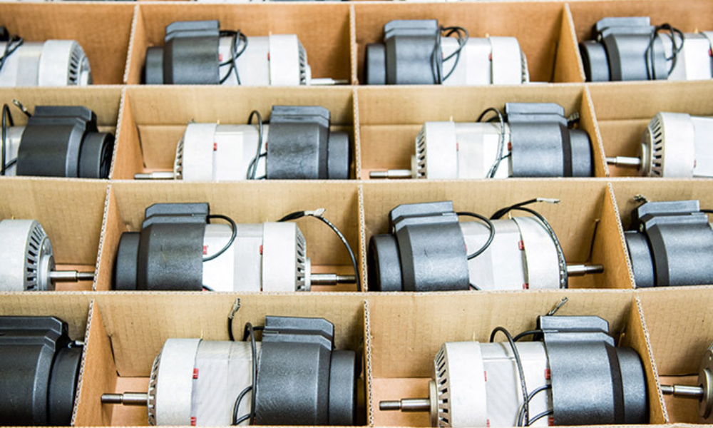 Historie a původ strojů Lindhaus a motorů ROTAFIL