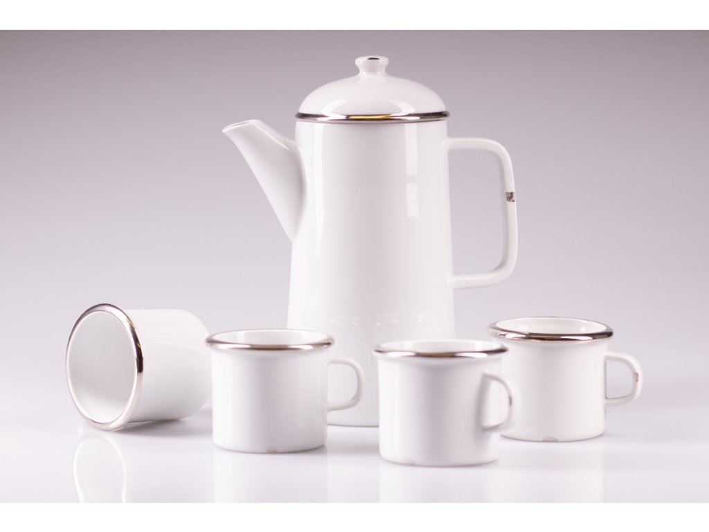 originální konvice, retro konvice, retro konev, konvice na čaj, bílá porcelánová konvice, porcelánová konvice na čaj, porcelánová konev, designová konev na čaj, konvice na čaj, konvice, konev, designová konev, konev na čaj, porcelánová konvice, čajová konvice, porcelán, český porcelán, luckavo, Lucie Tomis, retro nádobí, plecháček, smaltovaný design, platinová konvice