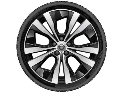 Volvo zimní kola 18", 5-ti paprskový design diamantový brus/černá (32281785) Pirelli