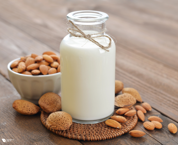 Domáce mandľové mlieko