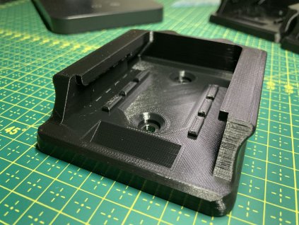 Nástenný držiak akumulátora - Makita 18V