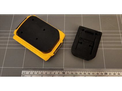 Nástenný držiak akumulátora - Dewalt