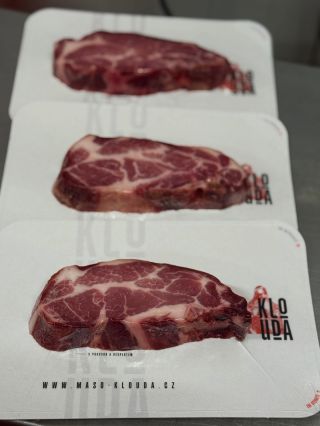 Pár z Vás už mělo šanci otestovat naši novinku, a proto jsme se Vám ji rozhodli veřejně představit.😃❤️ Blíží se grilovací...