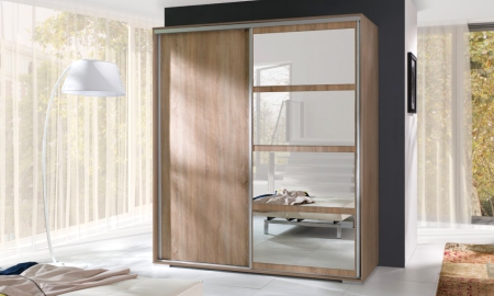 Velké šatní skříně s posuvnými dveřmi
