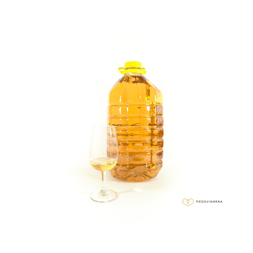 Hřebečská medovina - knížecí - 5 l  12%, plast