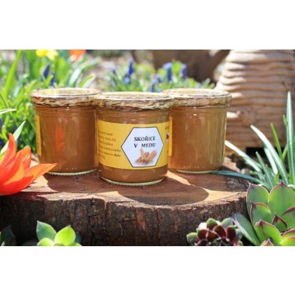 Včelí farma Kurtinovi - Skořice v medu - 0,17 kg  sklo
