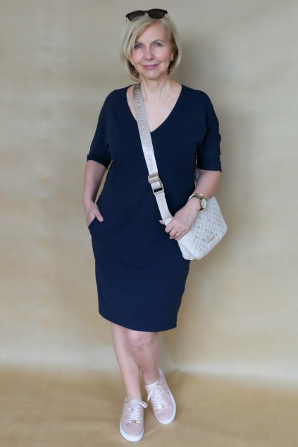 Véčkové elegantní šaty Juno / Navy