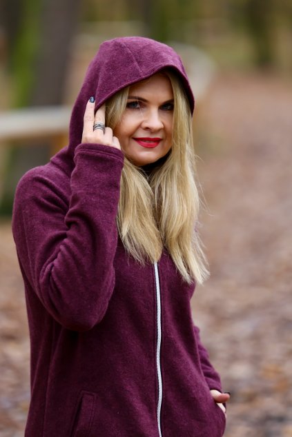 Šmrncovní kabát Psyché s kapucou / Bordó fleece