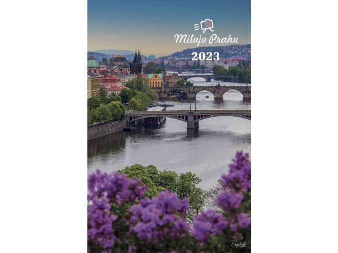 Titulní strana kalendáře Miluju Prahu 2023 - Foto: Ha Tomas