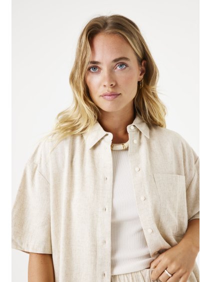 e50236 7505 onmodel front 2000 38694bdf