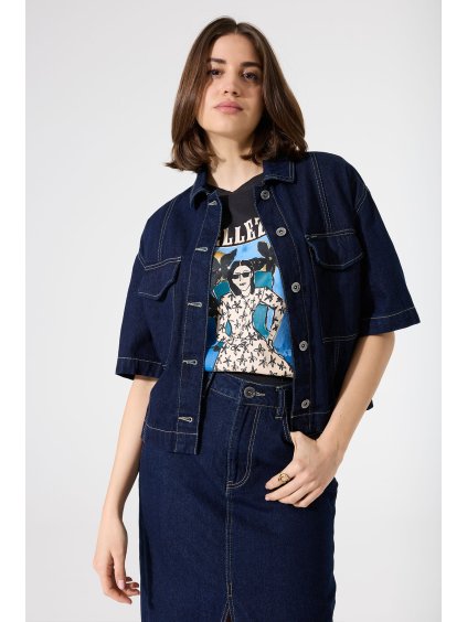 h50090 8888 onmodel front 2000 70287ccd