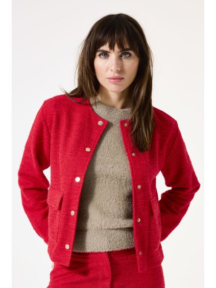 i50291 2808 onmodel front 2000 c79ac8f8