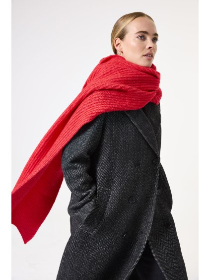 i50331 3016 onmodel front 2000 e369b0d5