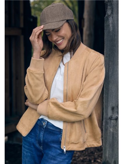 B21294317413XS 4063043142249 2 m