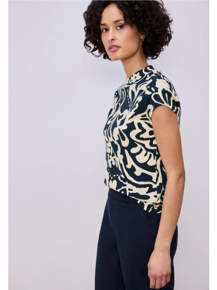 A3247992750236 4063049193368 2 m