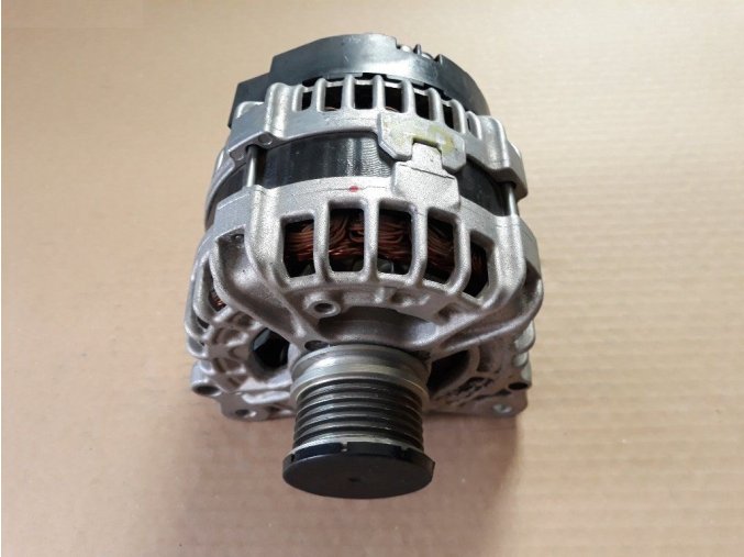 Alternátor A4 A5 Q5 Exeo 2.0 TDI 03L903017
