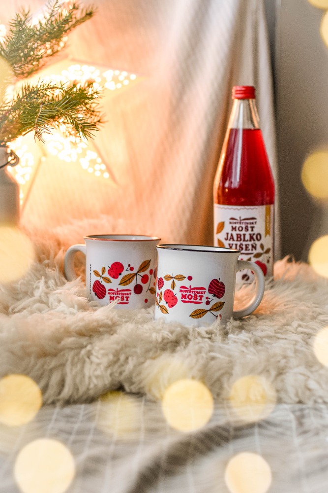 🎄 Nové reklamní předměty od Moštárny Hostětín – s vůní Vánoc a dobrého srdce