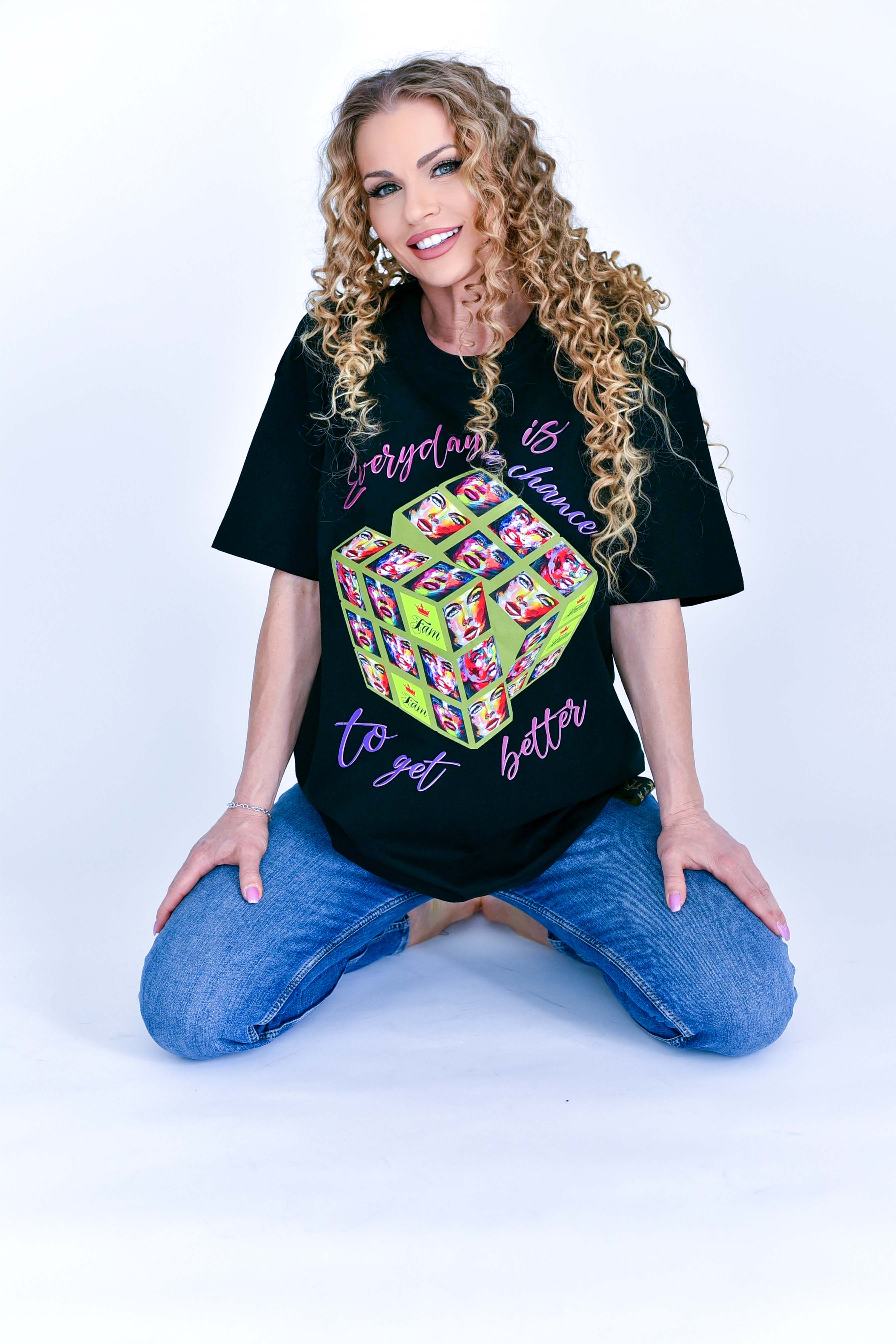 Dámske tričko Oversized - čierna / Rubikova kocka Farba: Čierna, Veľkosť: S