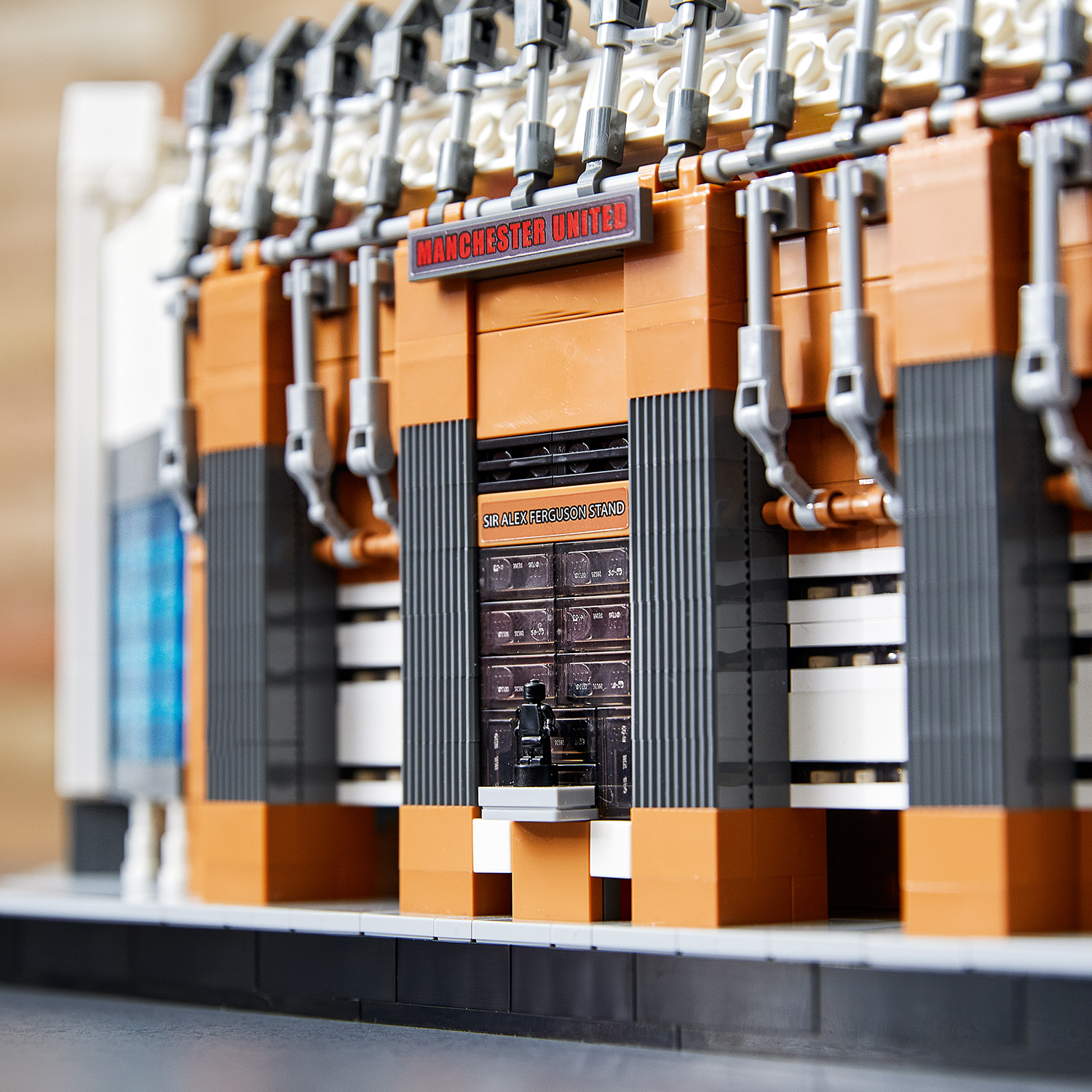 LEGO_10272_Feature4