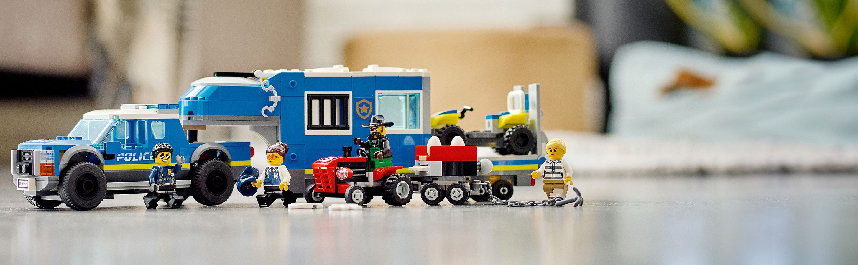 60315_IntheBox