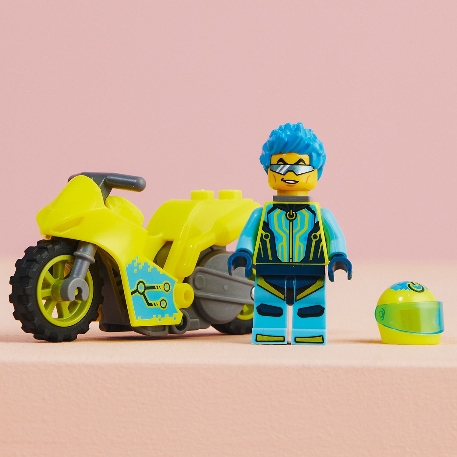 60358_Feature3