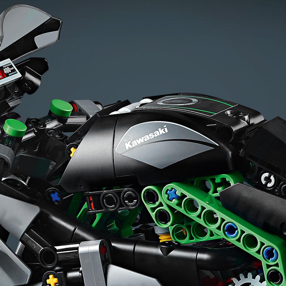 LEGO LEGO® Technic 42170 Motorka Kawasaki Ninja H2R (obrázek 7)
