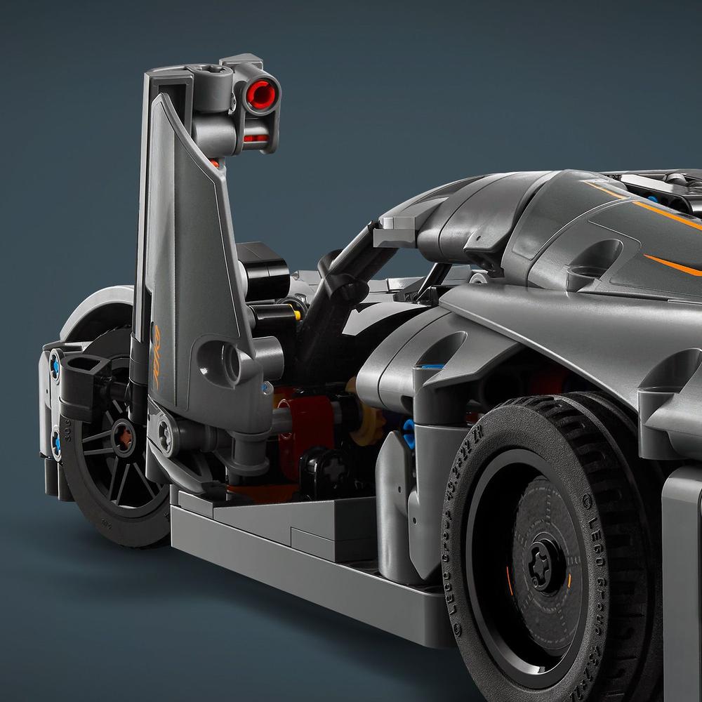 LEGO LEGO® Technic 42173 Šedé hyperauto Koenigsegg Jesko Absolut (obrázek 8)