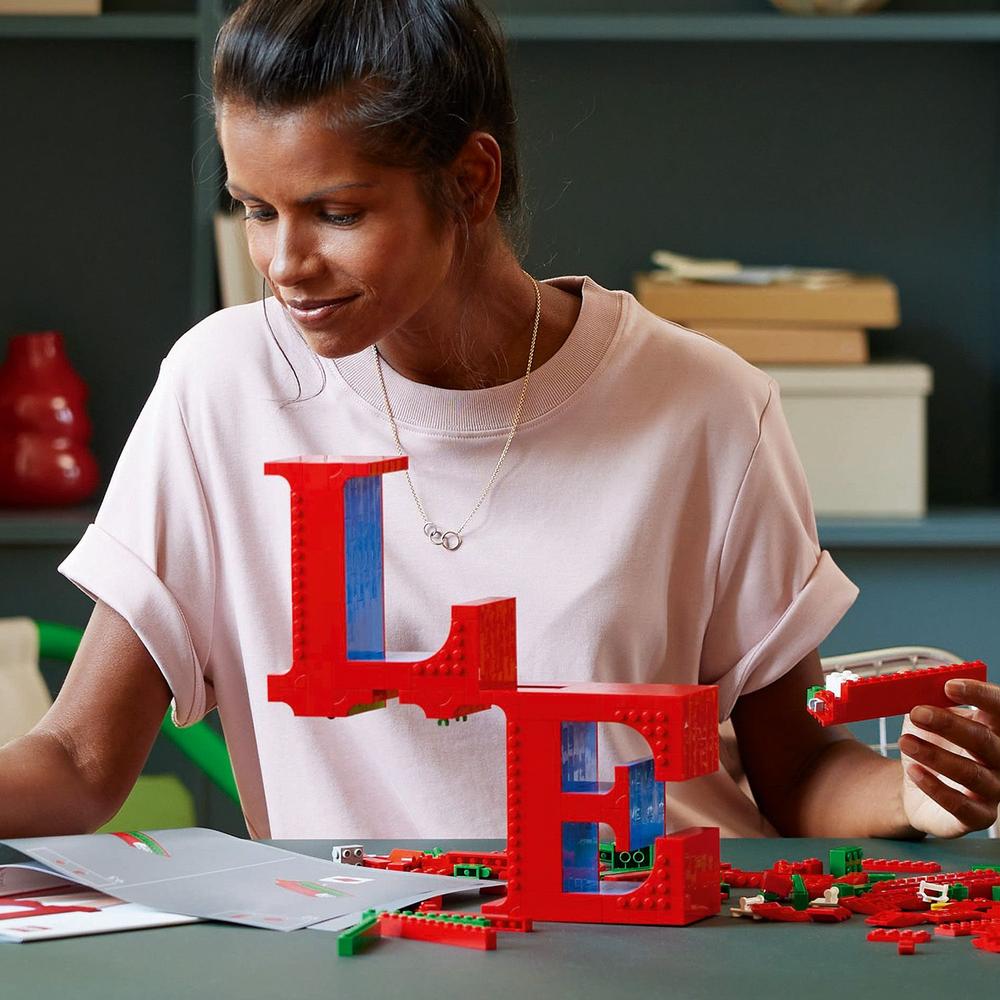 LEGO LEGO® Art 31214 LOVE (obrázek 8)