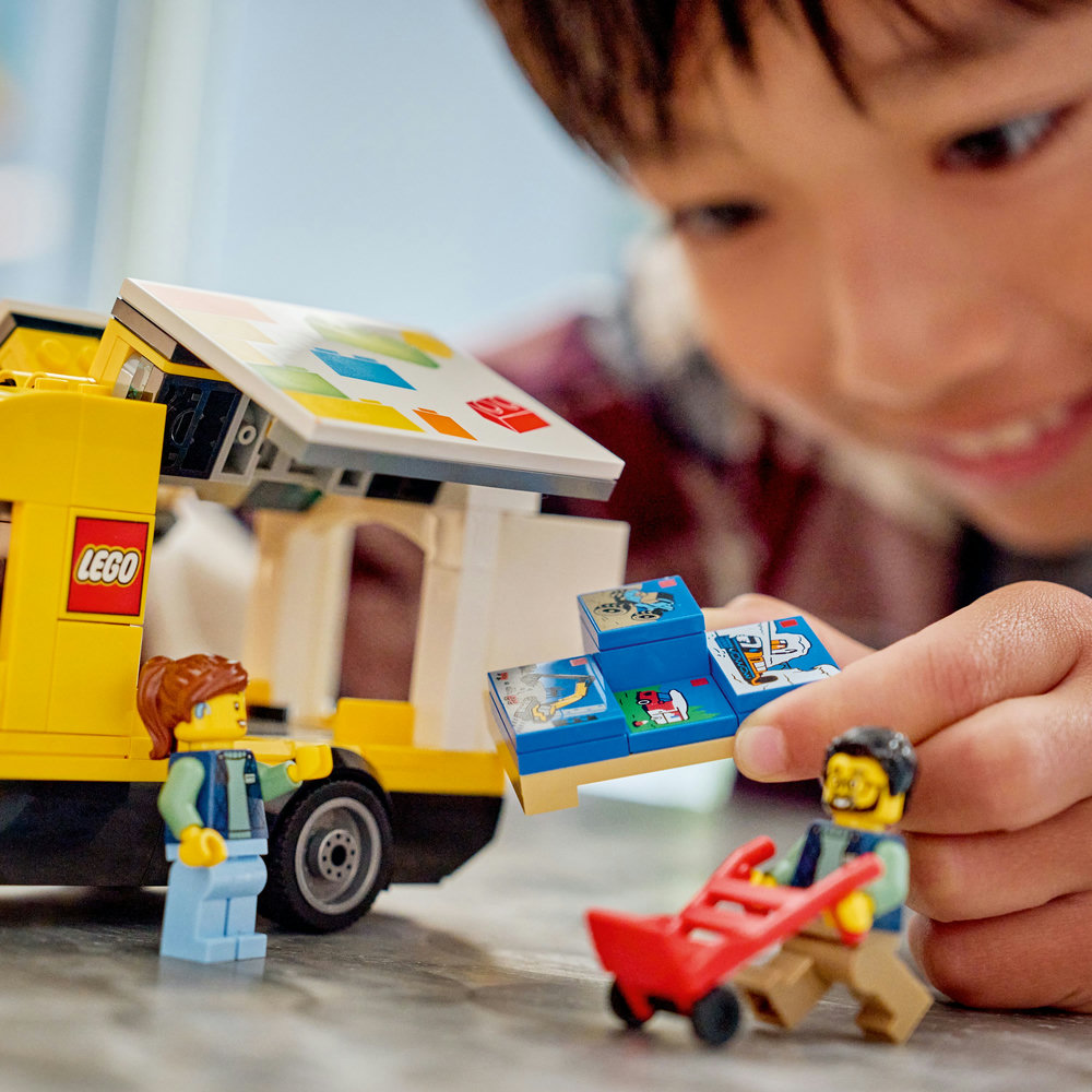 LEGO LEGO® City 60500 Dodávka LEGO® (obrázek 4)