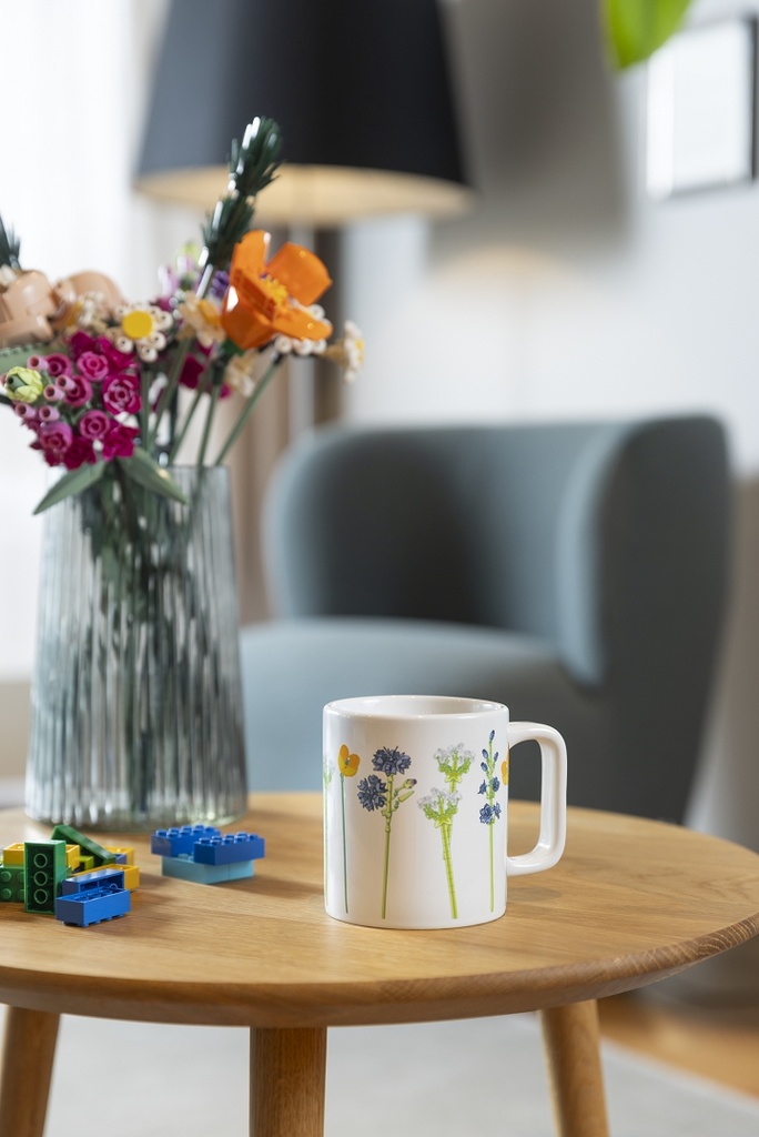 Smartlife LEGO Botanicals hrnek 300 ml – luční kvítí