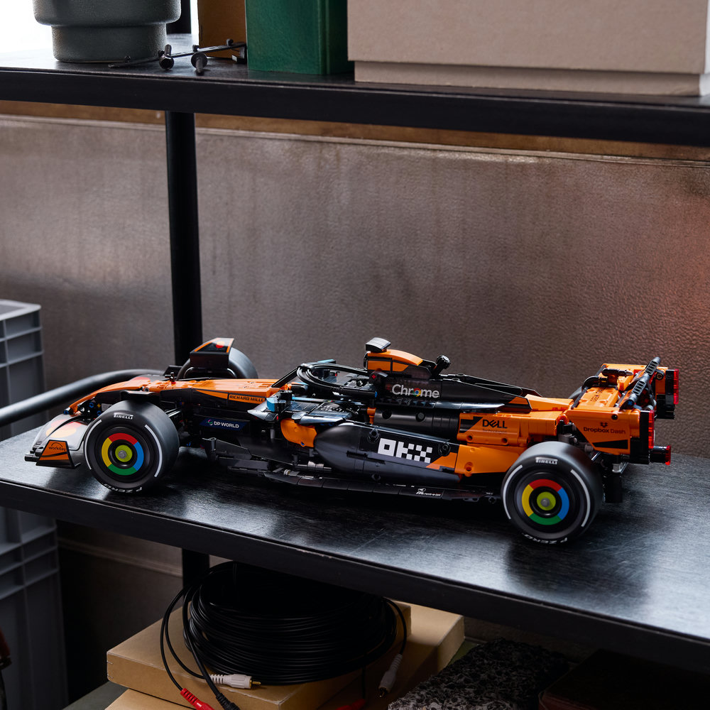 LEGO LEGO® Technic 42228 Auto McLaren MCL39 F1® (obrázek 7)